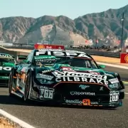 Julián Santero sigue puntero del Turismo Carretera pese a ser sancionado en San Juan