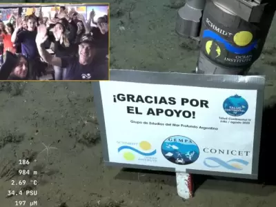 El agradecimiento de los cient�ficos del CONICET/ Fuente: CONICET