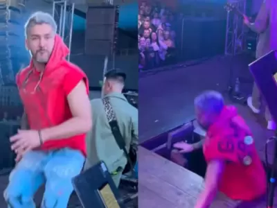 Momento de la ca�da del cantante.
