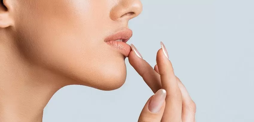 En pacientes de entre 20 y 30 a�os, la piel mantiene su firmeza natural y la producci�n de col�geno sigue activa.