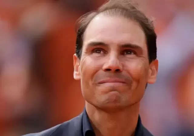 Rafael Nadal en su homenaje en Roland Garros.