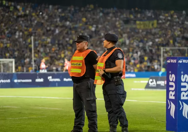 Independiente Rivadavia recibe a Boca.