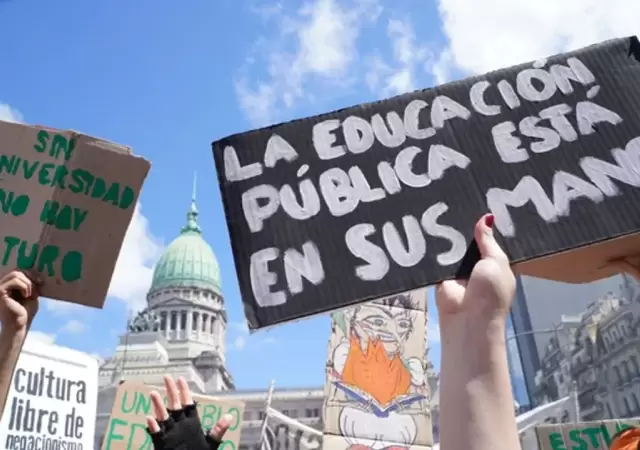 Respuesta a los reclamos de las universidades