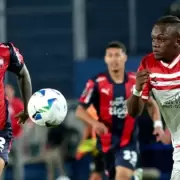 Estudiantes venci� sobre la hora a Cerro Porte�o y acaricia los cuartos de final