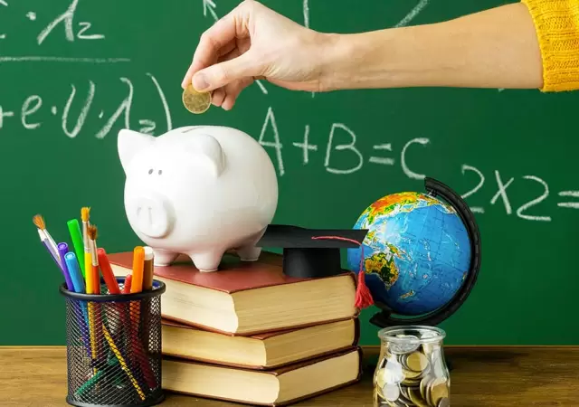 Aprender a manejar el dinero desde j�venes, la habilidad para enfrentar los desaf�os econ�micos actuales y futuros.