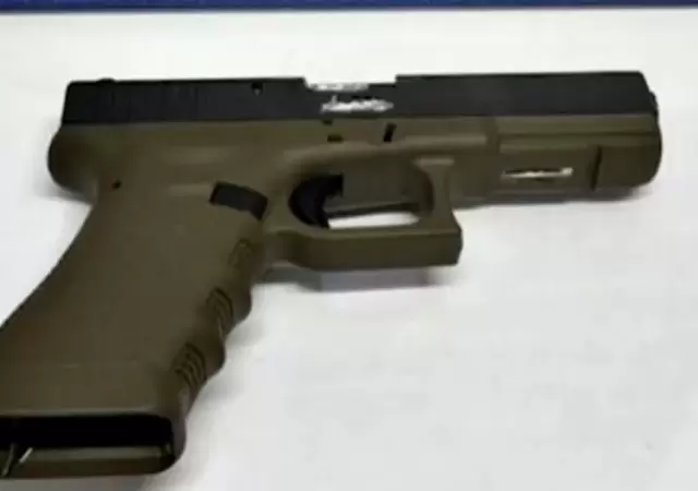 Arma secuestrada.