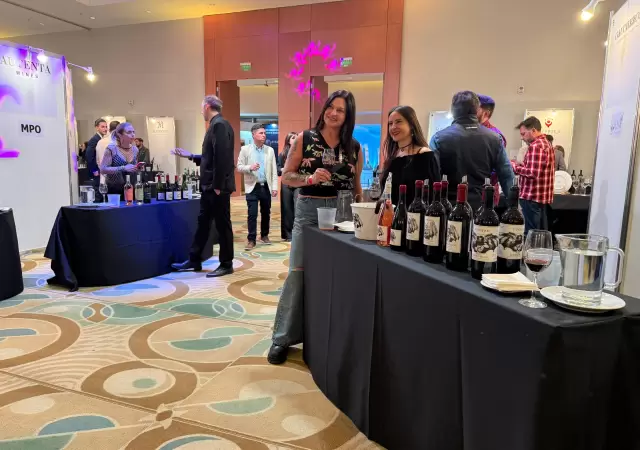 De 10 a 14 horas se desarroll un captulo de emprendedores y especialistas del sector vitivincola.