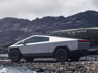 Tesla Cybertruck.