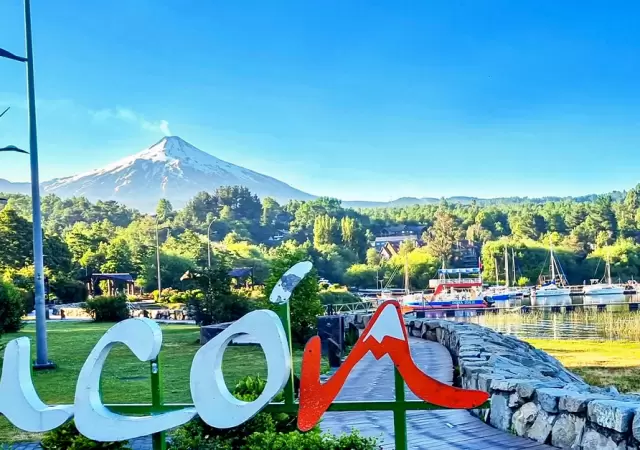Puc�n, Chile.