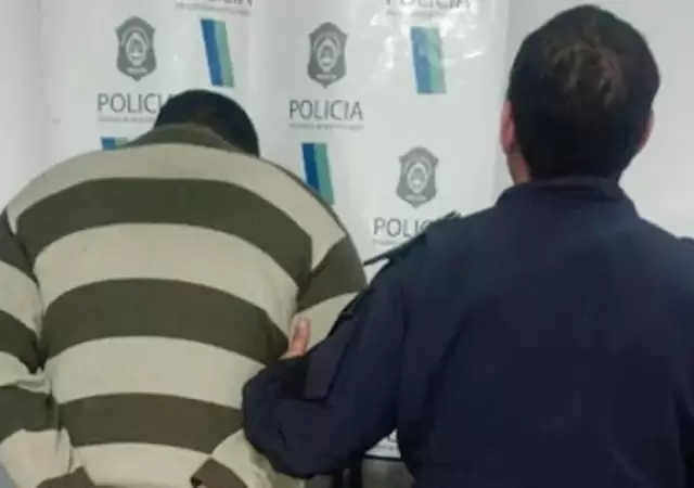 El sujeto fue detenido por la Polic�a. (Imagen: gentileza Cr�nica)