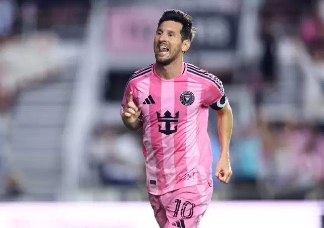 El gol y la asistencia de lujo en la vuelta de Lionel Messi en el Inter Miami