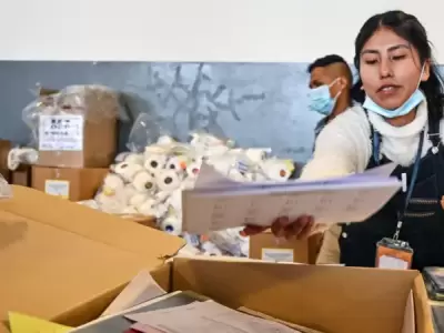 Las mesas electorales abrieron temprano.