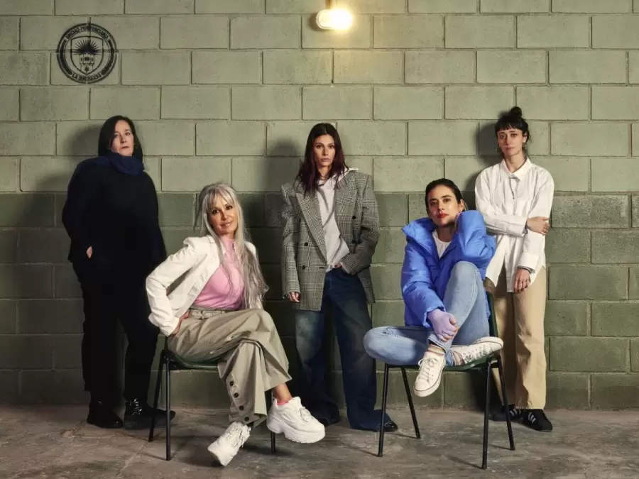 El elenco de En el barrio.