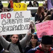 Declaran inv�lido el veto presidencial a la Ley de Discapacidad