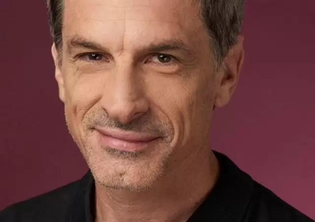 Rafael Ferro.