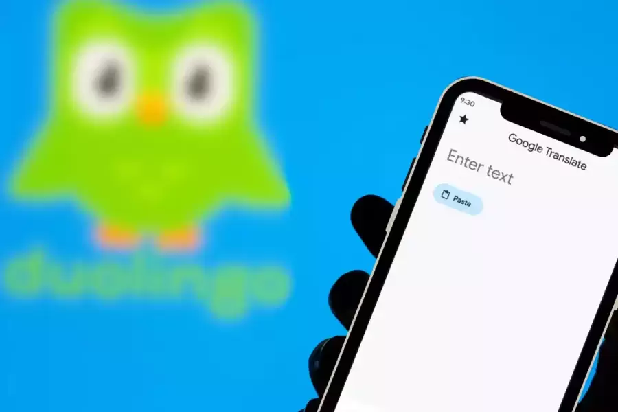 'Pr�ctica', combina actividades diarias, escenarios virtuales y ejercicios preparados, y busca derribar la posici�n que detenta Duolingo.