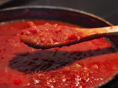 Salsa de tomate.