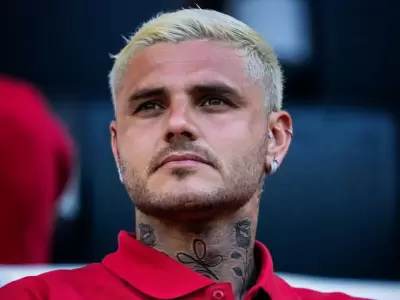 Mauro Icardi enfrenta serias restricciones legales tras ser declarado deudor alimentario por la Justicia argentina.