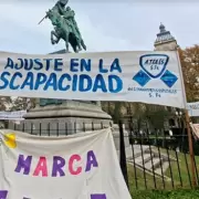 El Gobierno anunci� que analiza aumentar prestaciones en discapacidad