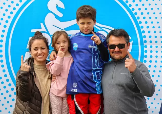La familia siempre unida.