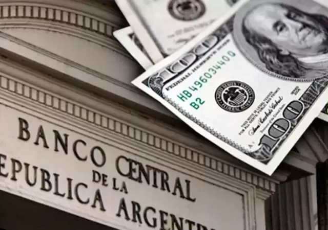 El Banco Central encara la compra de dlares para fortalecer las reservas internacionales. (Foto: web)