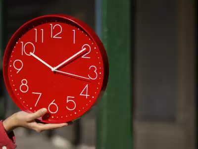 Argentina podr�a atrasar una hora sus relojes si avanza el proyecto en el Senado.