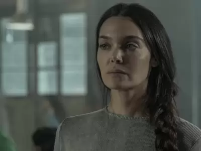 Ana Rujas en En el barro, de Netflix.