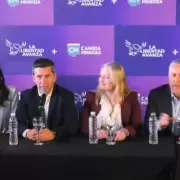 El Frente LLA + Cambia Mendoza hizo la presentaci�n de sus candidatos
