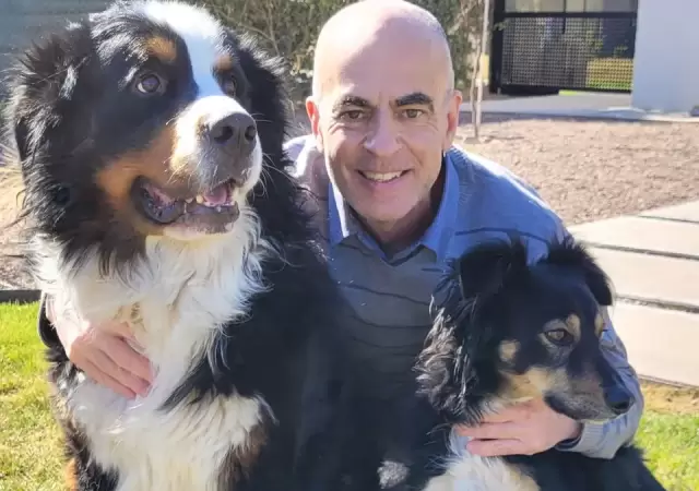 Fabi�n Cremaschi, el neurocirujano mendocino que fue ataco por una jaur�a de pitbull