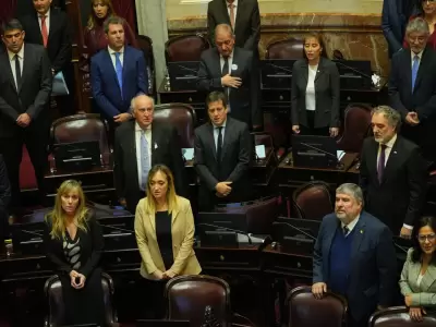 EL bloque K tuvo su sesi�n so�ada