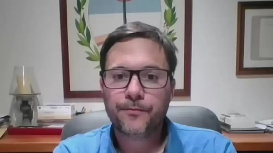 Oscar Agost Carre�o