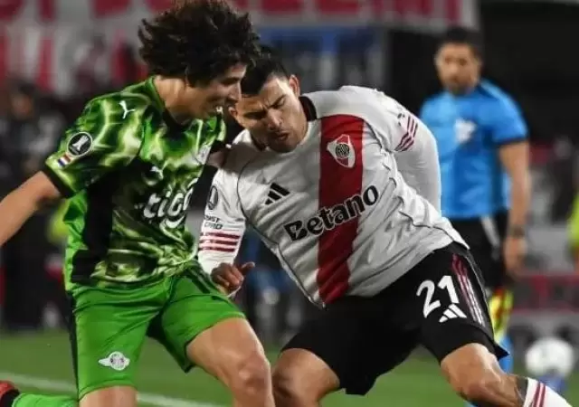 River y Libertad, cara a cara en el M�s Monumental.