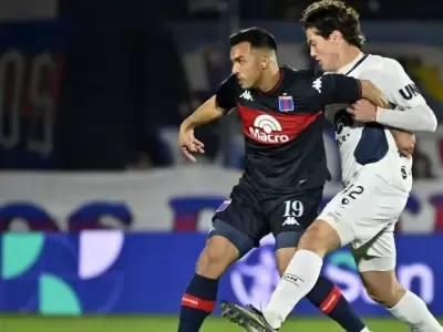 Tigre e Independiente se midieron en Victoria.