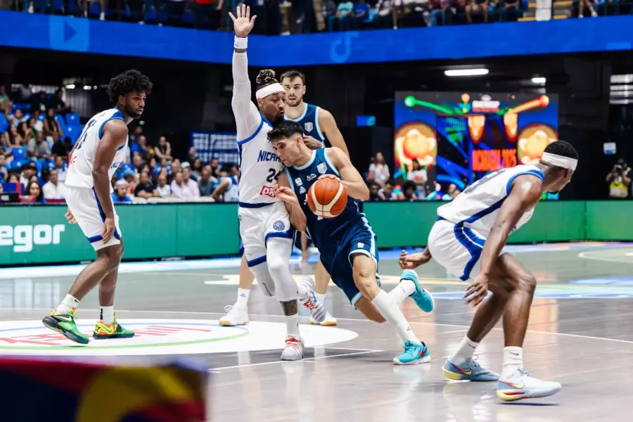 Buen debut de la Selecci�n argentina.