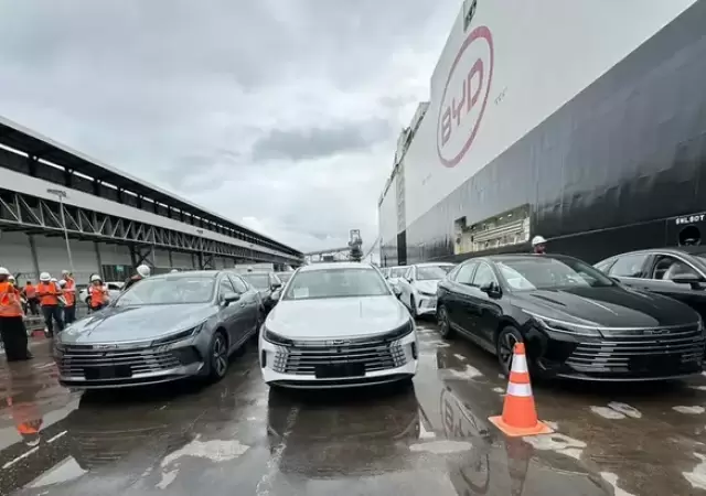 BYD.