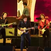 John Fogerty lanza 'Legacy', un �lbum que celebra la recuperaci�n de la obra de Creedence