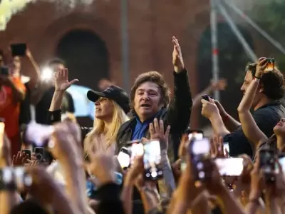 Javier y Karina Milei en Junin de Buenos Aires.