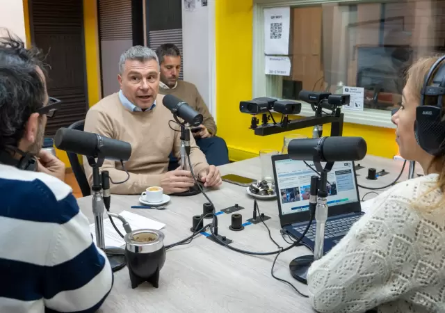 Diego Costarelli en Ciudadano Radio con Gabriel Landart y Rebeca Miranda.