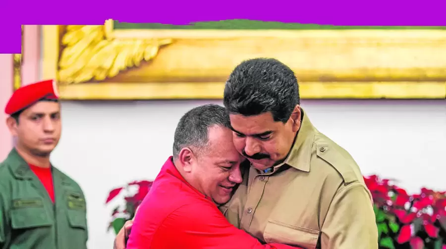 Diosdado Cabello y Nicol�s Maduro.