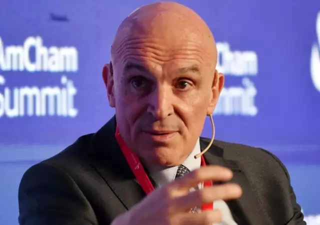 "No tienen capacidad de discutir ideas y proyectos, por eso recurren a la violencia f�sica" (J. L. Espert)