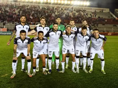 Gimnasia se puso al d�a en la Primera Nacional.