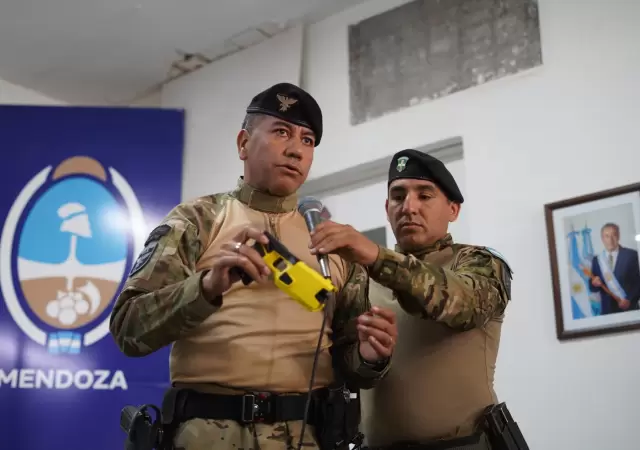La llegada de las Taser se suma a sensores, identificadores de rostro, de patentes, alertas tempranas, y el servicio del n�mero 911