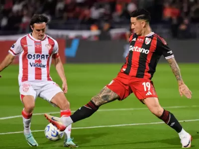 River jug� ante Uni�n