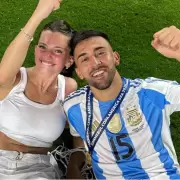 Nico Gonz�lez quer�a reconquistar a su ex, quien lo pesc� con otra por las c�maras