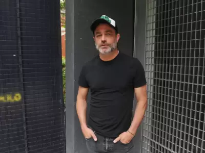 Pauls vuelve a la pantalla con un programa que busca emocionar y unir a trav�s de historias de superaci�n personal.