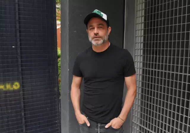 Pauls vuelve a la pantalla con un programa que busca emocionar y unir a trav�s de historias de superaci�n personal.