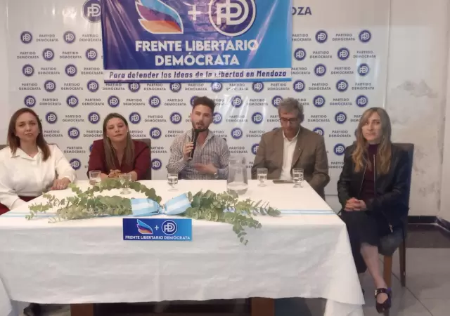 Se hizo el lanzamiento de campa�a del Frente Libertario-Dem�crata/