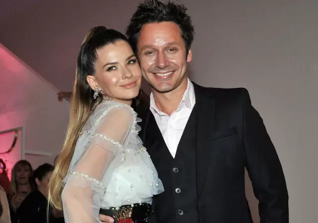 La pareja en tiempos mejores, cuando los un�a el amor. (Foto: archivo web)