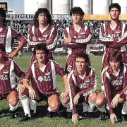 Platense oficializ� su pe�a en Mendoza, que lleva el nombre de Ariel Gustavo Orellano