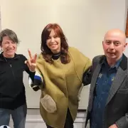 Foto in�dita del Indio Solari junto a CFK en la antesala del aniversario del atentado